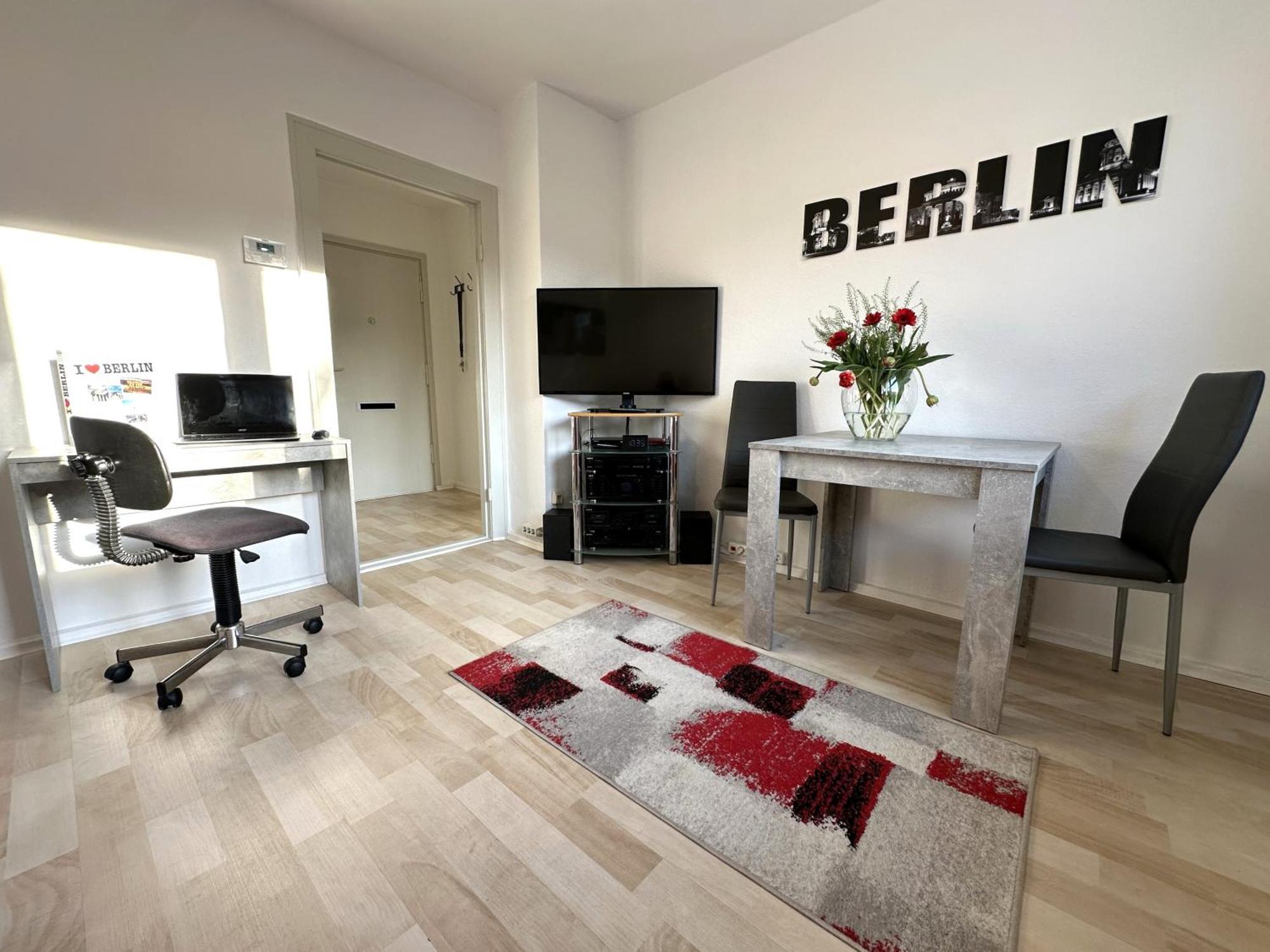 "Ideal" - Berlin Zu Zweit - Citynah, Verkehrsguenstig, Wlan, Supermarkt, Flexibler Check-In Exterior foto